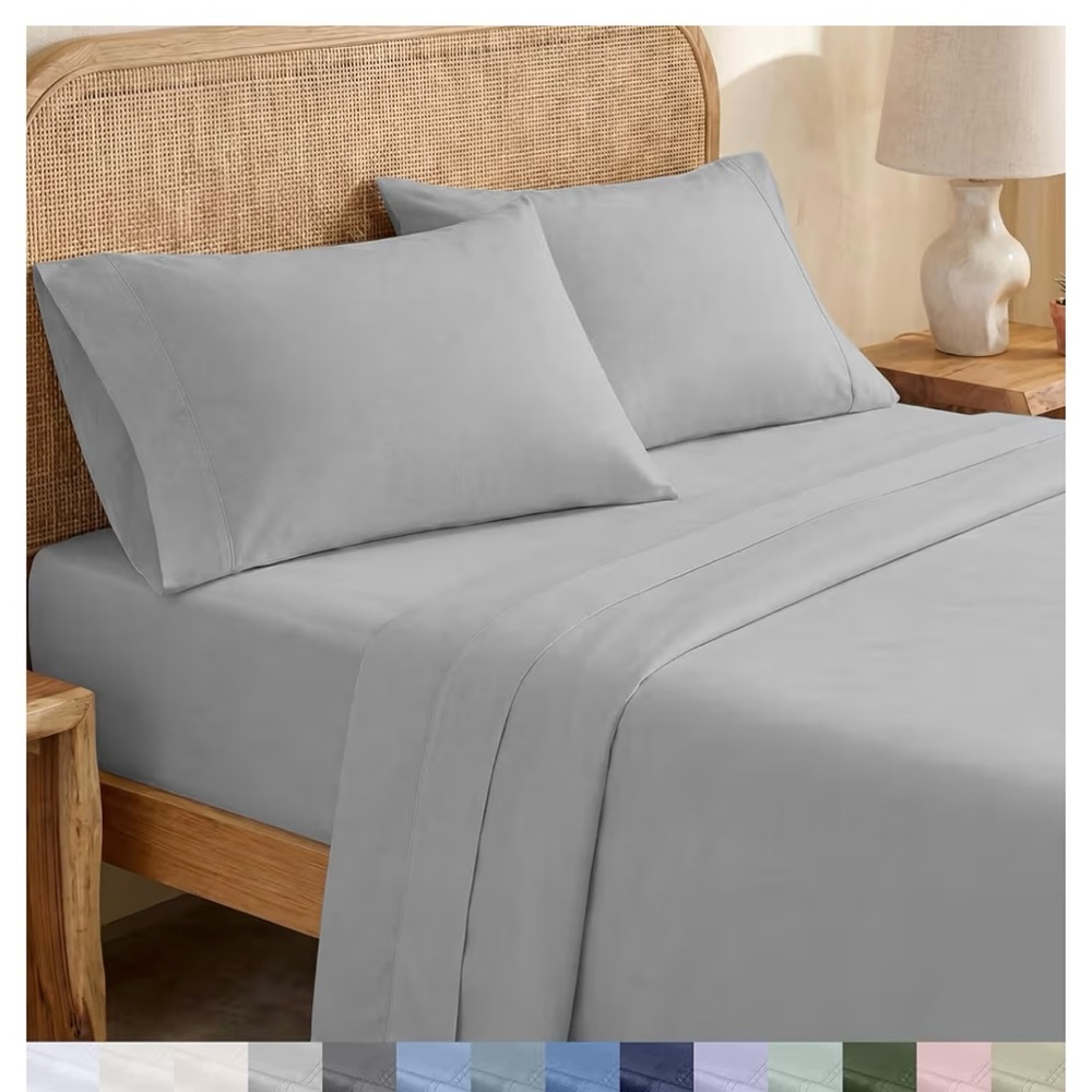 Queen Sheets, Pillowcases, 2 Shams & bedskirt